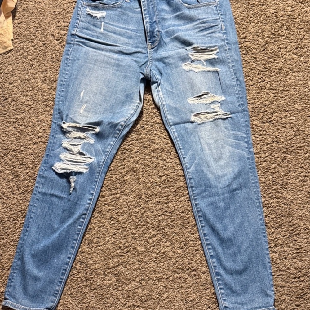 American Eagle Outfitters Light Blue Ripped Skinny Jeans